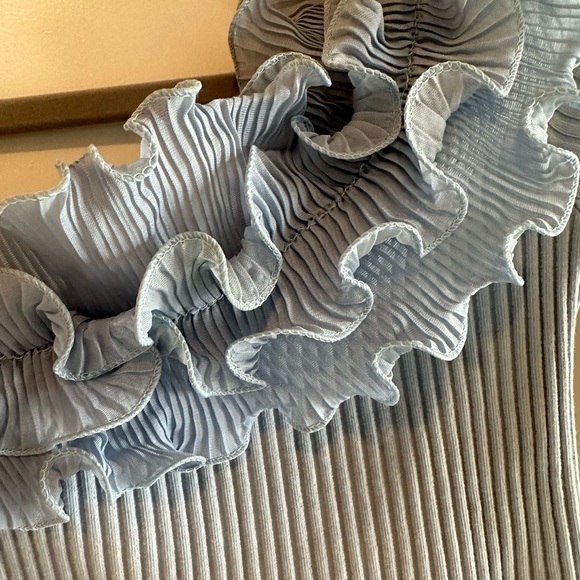 Zara top - Picture 2 of 4